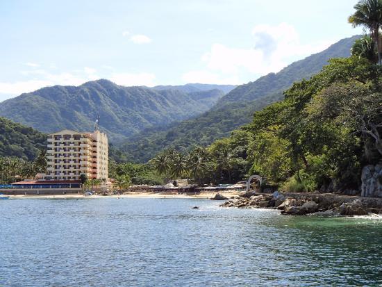 La Isla Shopping Village